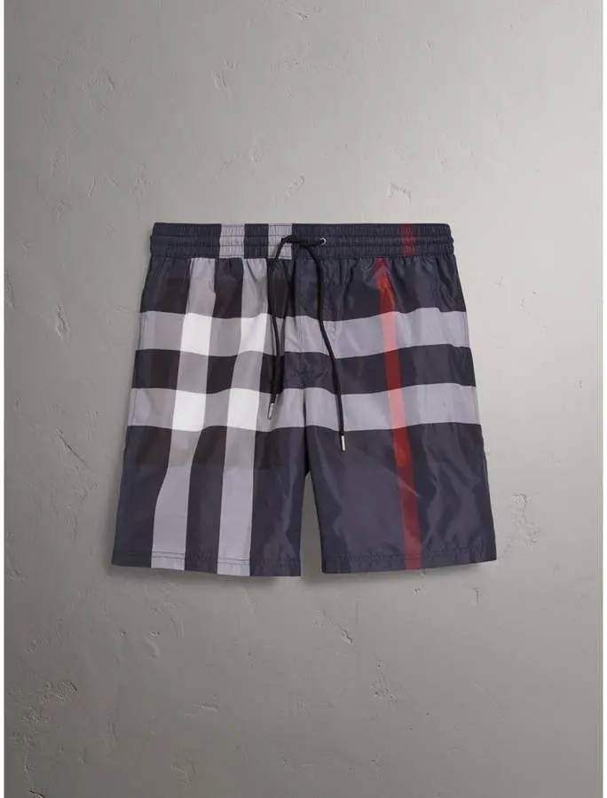 Short Burberry Noir