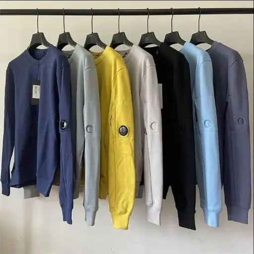 Pull C.P. Company diverses couleurs